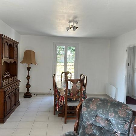 La Maison Du Chef Le Blanc Bagian luar foto